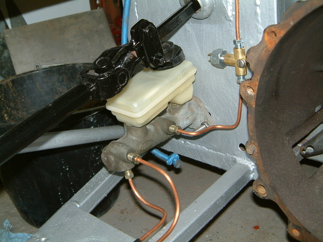Fitted master cylinder from Sierra
